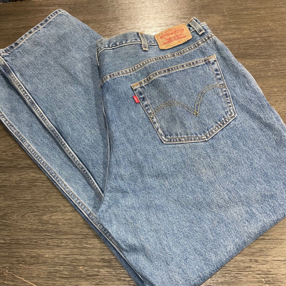 Levi's Mens 44x34 Blue 550 Relaxed Fit Tapered Leg Denim Jeans